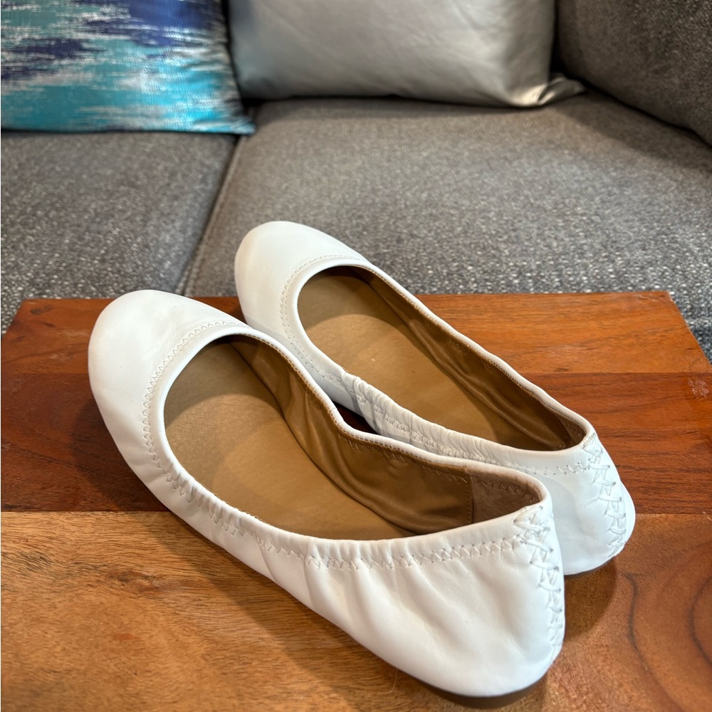 Size 9 1/2M/41 Lucky Brand Flats